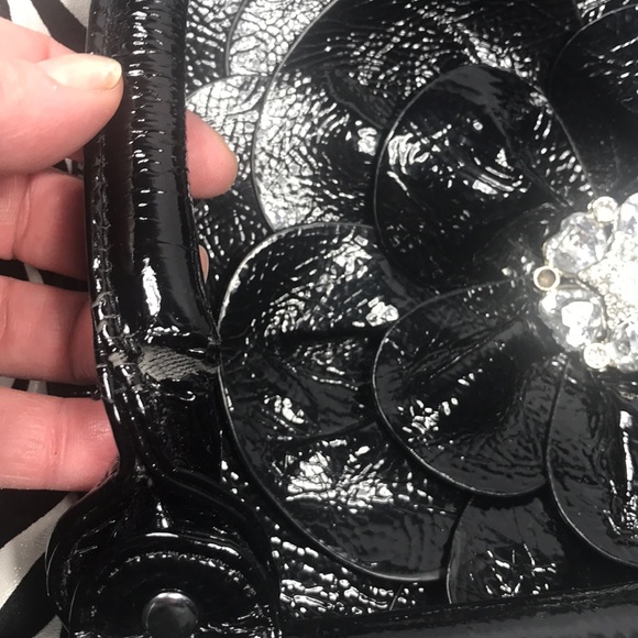 Zebra Purse Velvet Strips - Picture 6 of 8